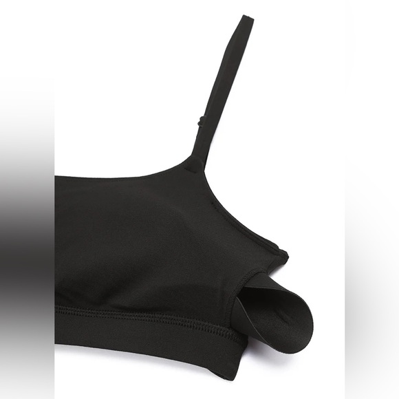 Butterluxe Adjustable Spaghetti Strap Bra - Picture 3 of 6